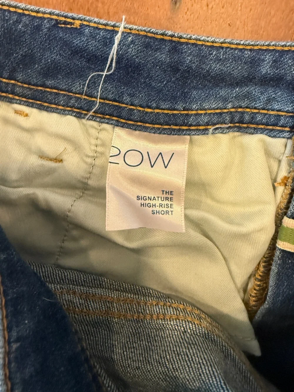 Anthropologie Pilcro Signature High Rise Short - BNWOT - 20W - Picture 10 of 10